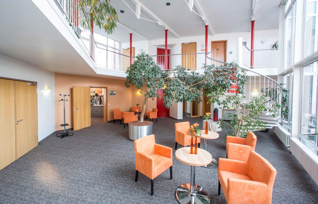 Hotel An Der Waldstrasse Groß-Zimmern Esterno foto